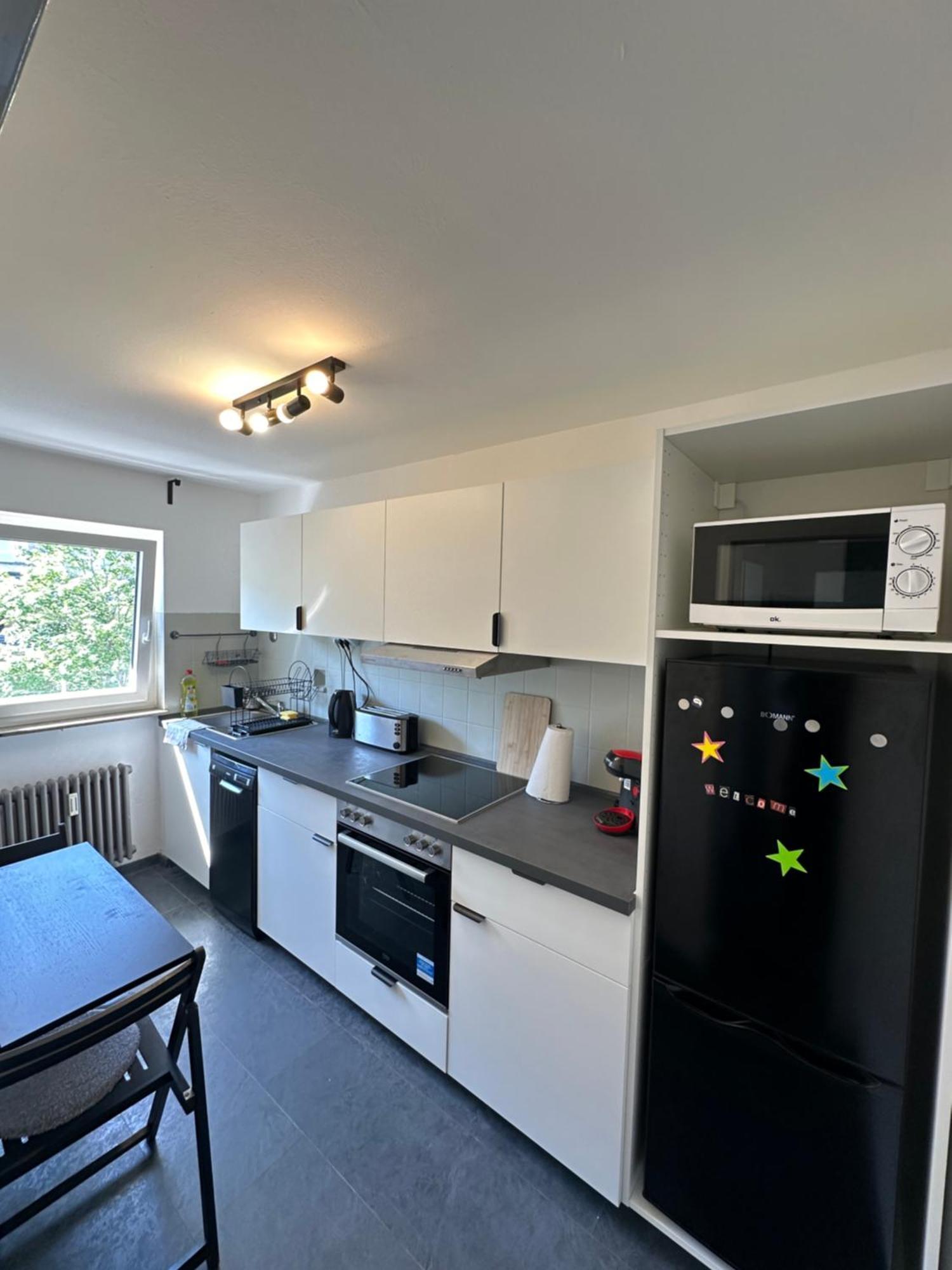 Ferienwohnung Renovated Flat - Prime Location Near Marienplatz Stuttgart Exterior foto